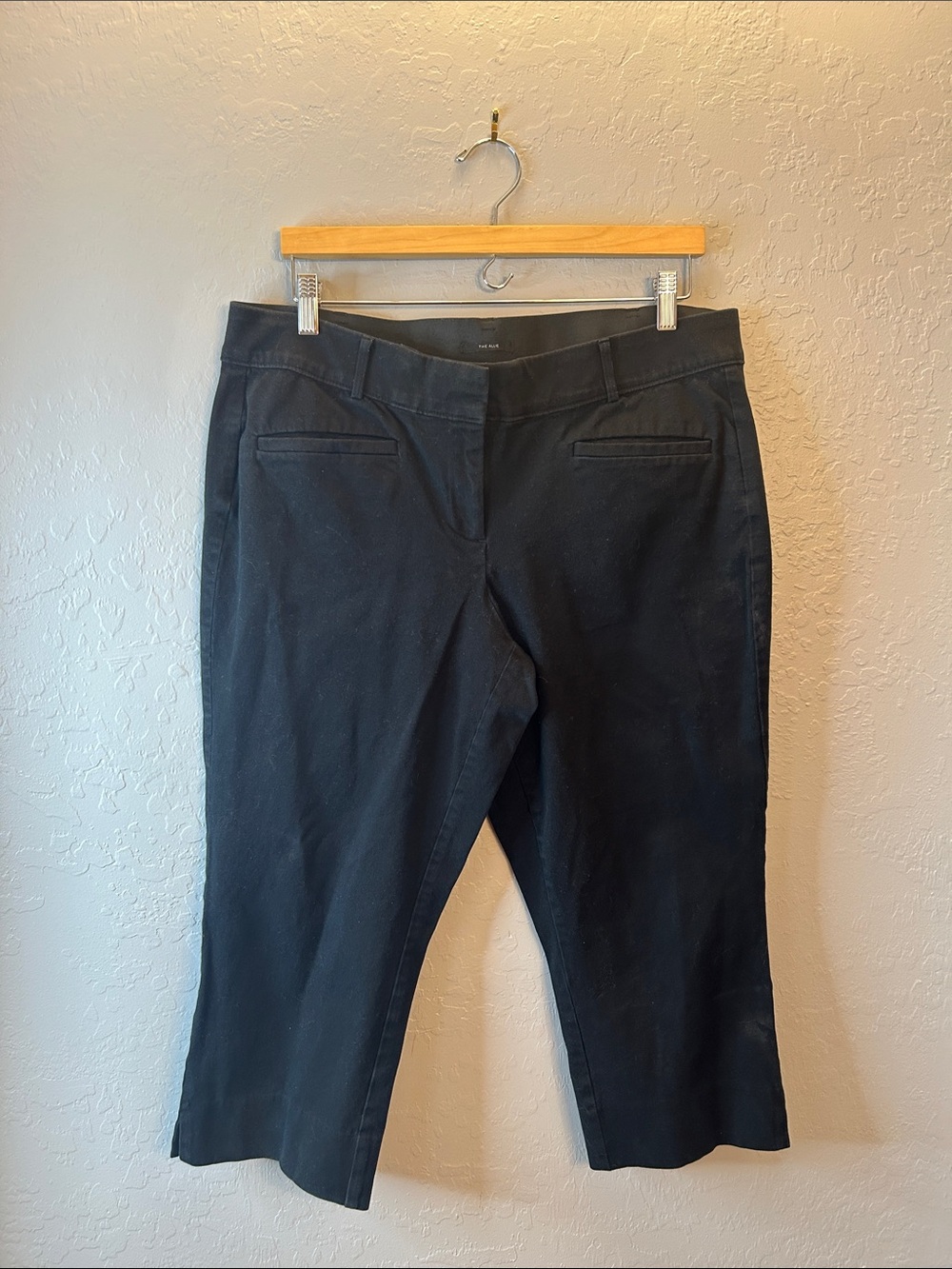 Lane Bryant Black The Allie Cotton Capri Pant